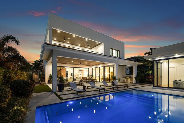 400 NE 4TH Street, Boca Raton, FL 33432