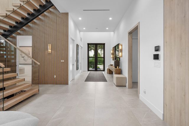 400 NE 4TH Street, Boca Raton, FL 33432