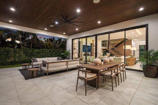 400 NE 4TH Street, Boca Raton, FL 33432