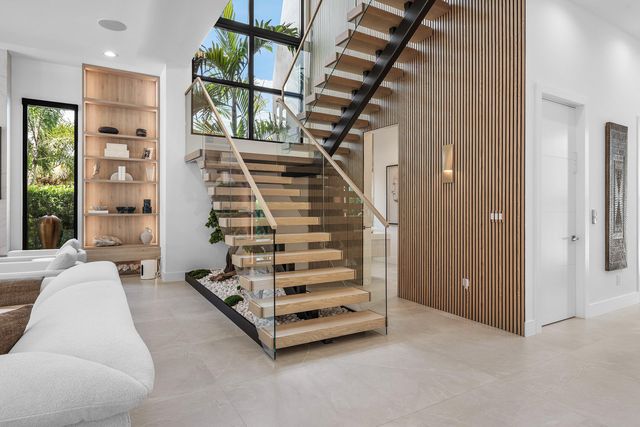 400 NE 4TH Street, Boca Raton, FL 33432