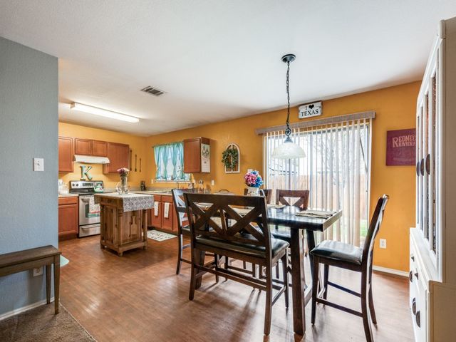 163 Jefferson Drive, Venus, TX 76084