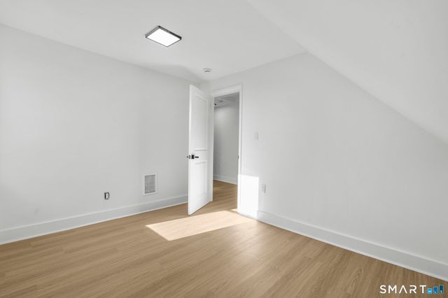 553 Birdseye Street, Stratford, CT 06615