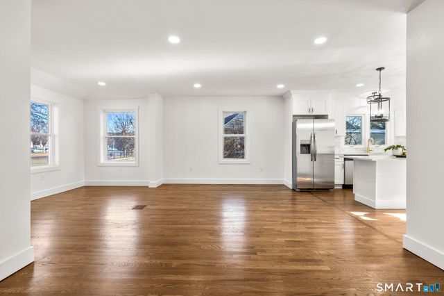 553 Birdseye Street, Stratford, CT 06615