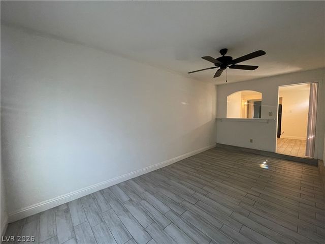405 South 15th Street B, Las Vegas, NV 89101