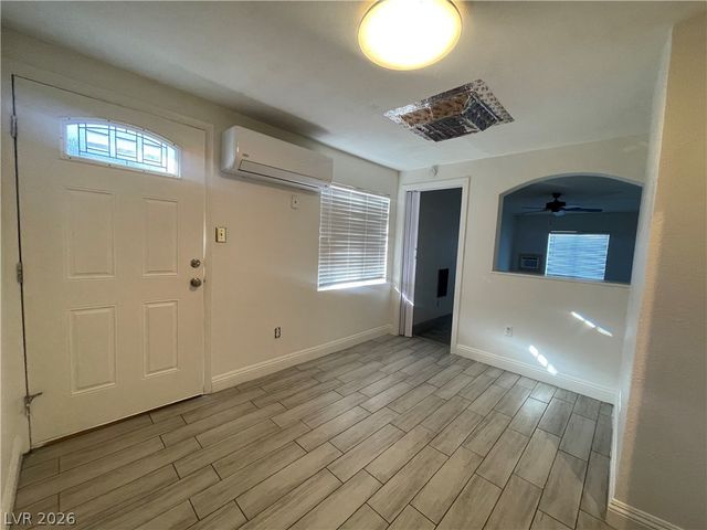 405 South 15th Street B, Las Vegas, NV 89101