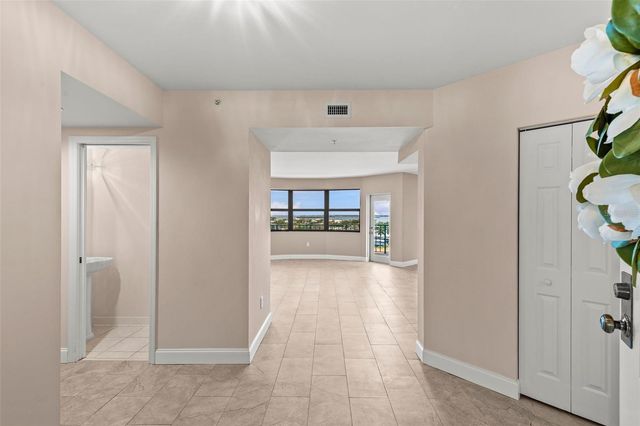 670 ISLAND WAY 800, Clearwater Beach, FL 33767