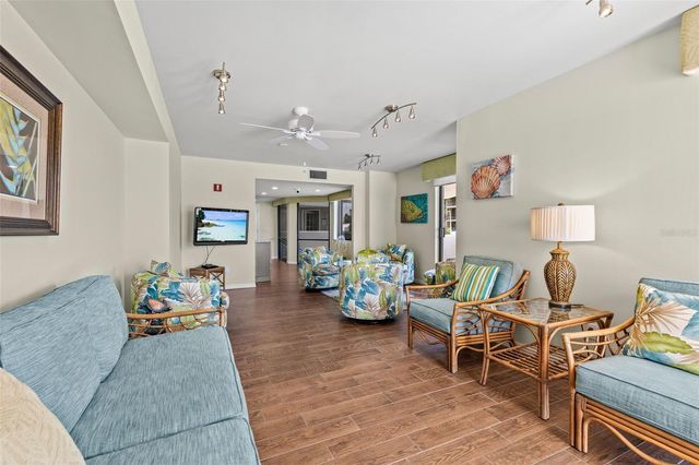 670 ISLAND WAY 800, Clearwater Beach, FL 33767