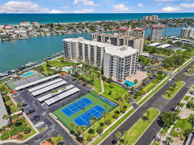 670 ISLAND WAY 800, Clearwater Beach, FL 33767