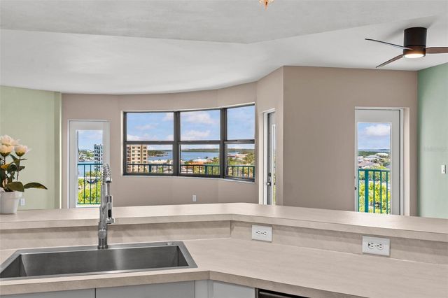 670 ISLAND WAY 800, Clearwater Beach, FL 33767