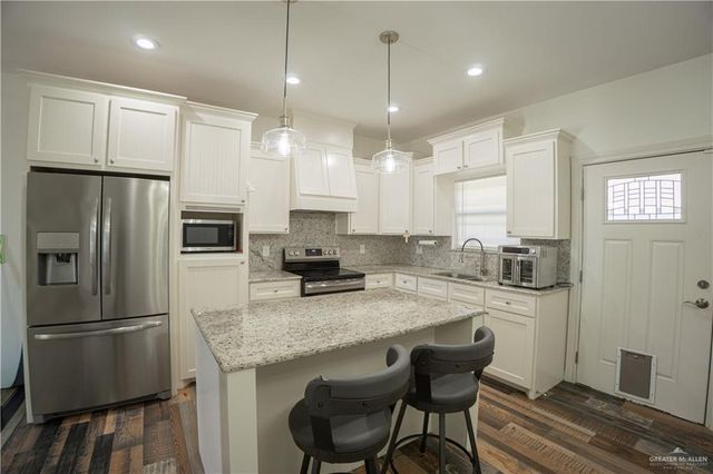 1717 Adams Crossing, Harlingen, TX 78550