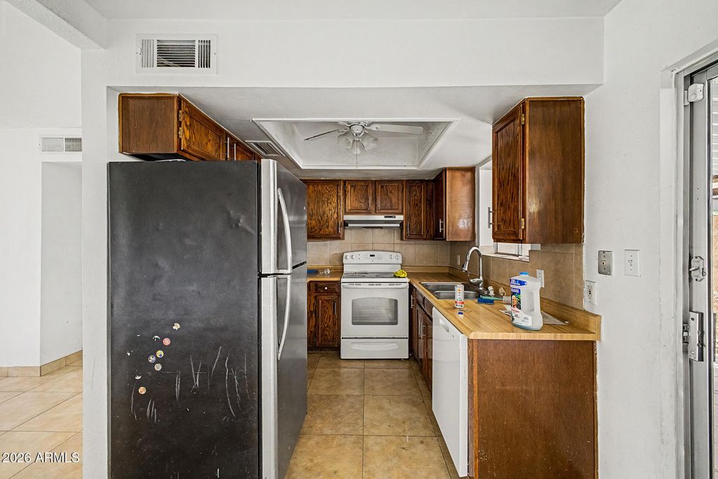 17227 N 16TH Drive 12, Phoenix, AZ 85023 — photo 5