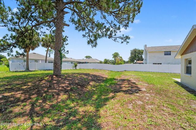 952 Bayberry Lane, Rockledge, FL 32955