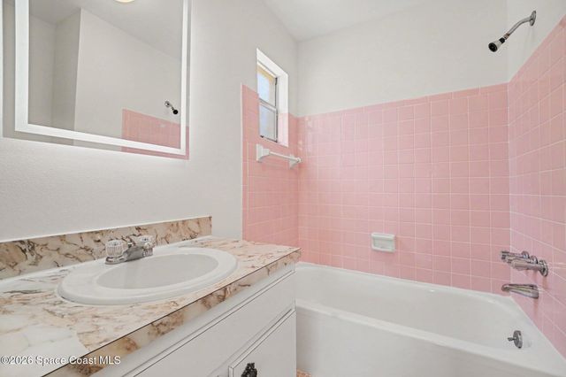 952 Bayberry Lane, Rockledge, FL 32955