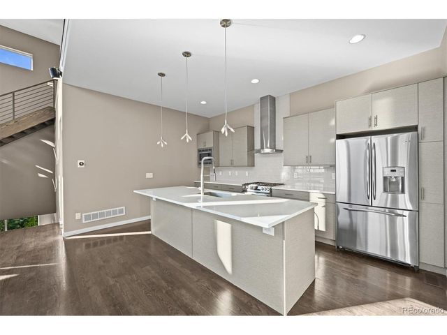 28424 Tepees Way, Evergreen, CO 80439