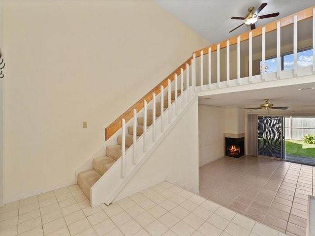 3317 Golden Trails Drive 807, Houston, TX 77345