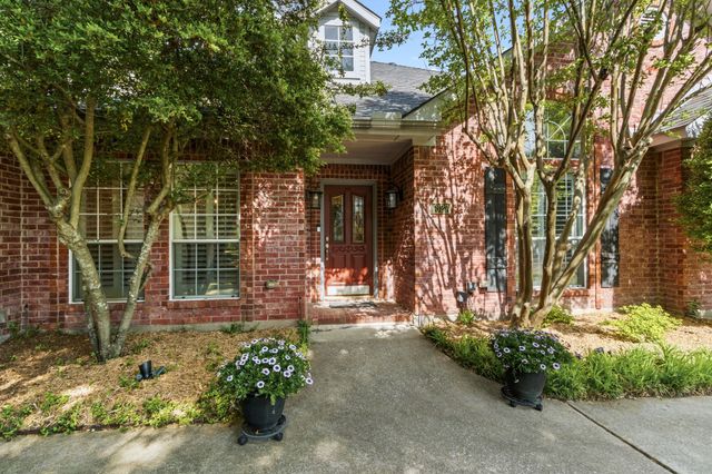1327 Lakewood Drive, Mckinney, TX 75072