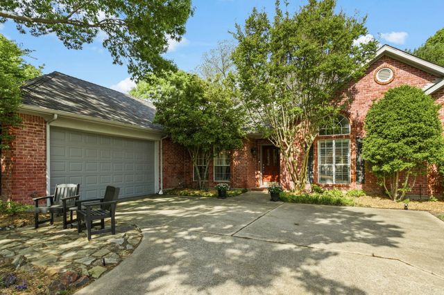 1327 Lakewood Drive, Mckinney, TX 75072