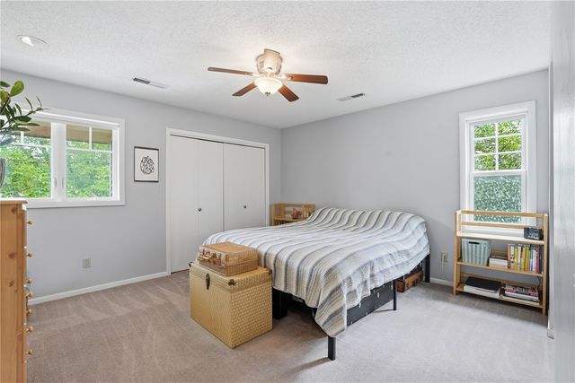 1932 Holiday Road, Coralville, IA 52241