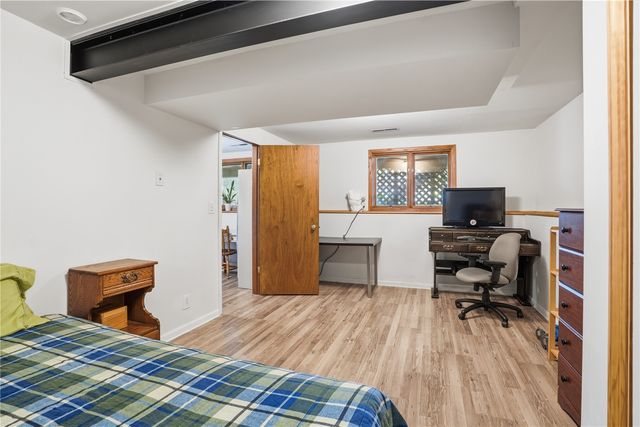 1932 Holiday Road, Coralville, IA 52241