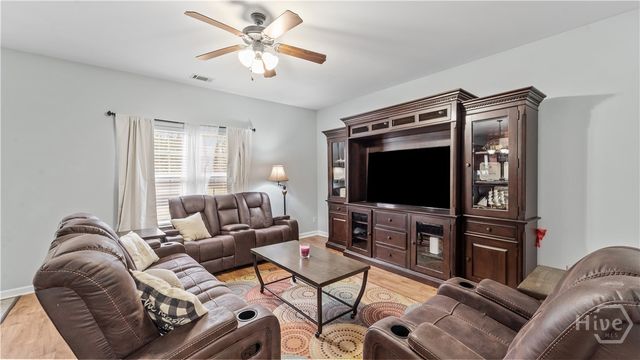 144 Murray Crossing Boulevard NE, Ludowici, GA 31316