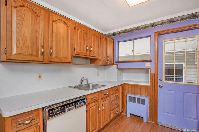 172 Glengariff Road, Massapequa Park, NY 11762