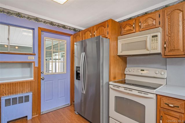 172 Glengariff Road, Massapequa Park, NY 11762