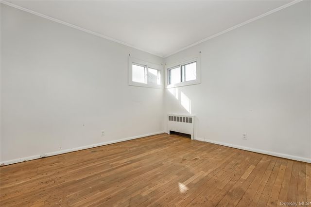 172 Glengariff Road, Massapequa Park, NY 11762