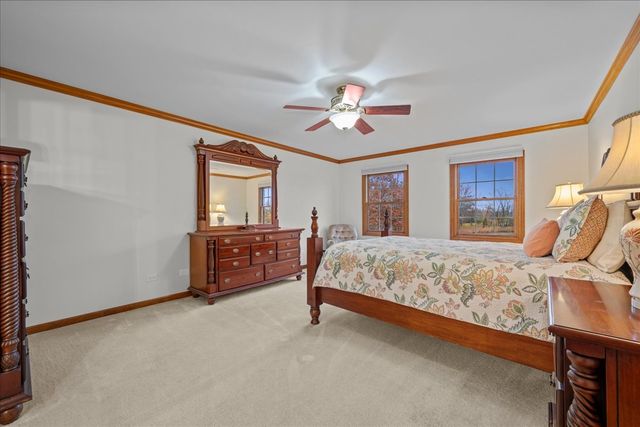 2025 Gillenwater Street, Batavia, IL 60510