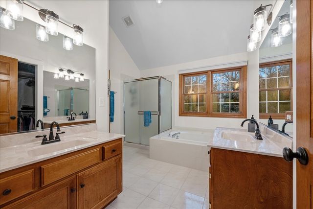 2025 Gillenwater Street, Batavia, IL 60510