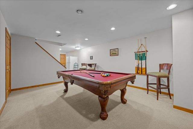 2025 Gillenwater Street, Batavia, IL 60510