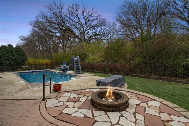 2025 Gillenwater Street, Batavia, IL 60510