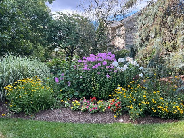 2025 Gillenwater Street, Batavia, IL 60510