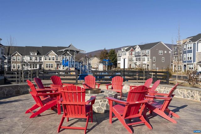 791 PARK RIDGE DR, Crozet, VA 22932