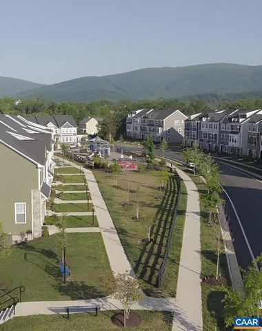 791 PARK RIDGE DR, Crozet, VA 22932