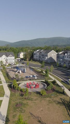 791 PARK RIDGE DR, Crozet, VA 22932