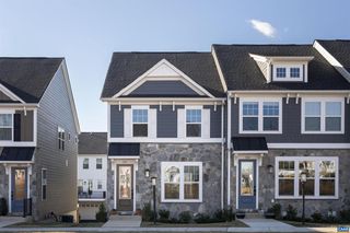 791 PARK RIDGE DR, Crozet, VA 22932