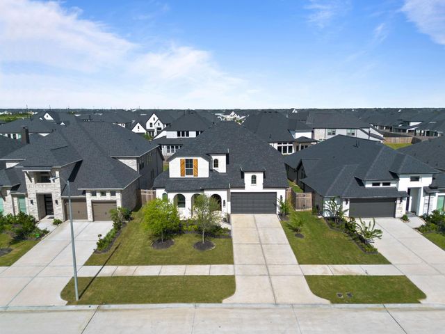 29622 Highland Meadow Drive, Fulshear, TX 77441