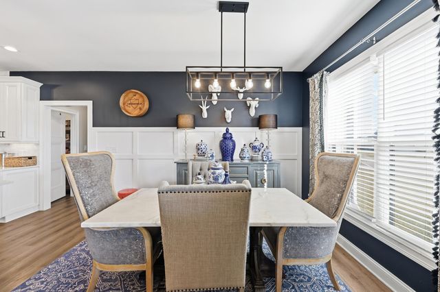 110 Classic Court, Versailles, KY 40383