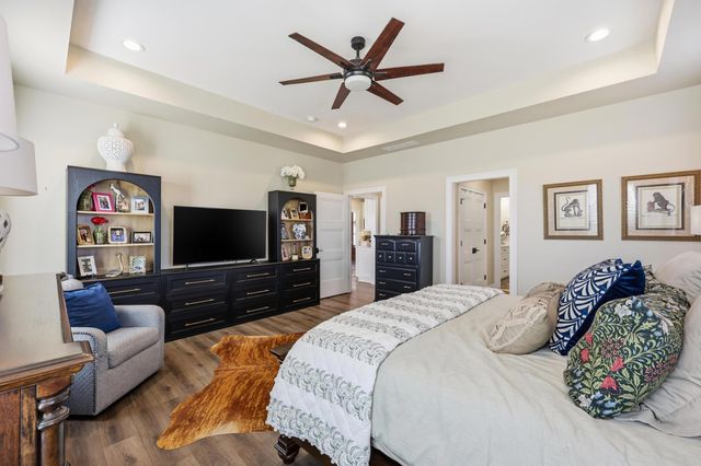 110 Classic Court, Versailles, KY 40383