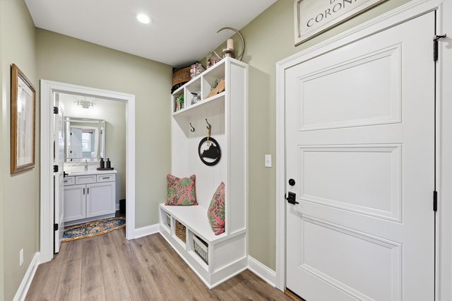 110 Classic Court, Versailles, KY 40383