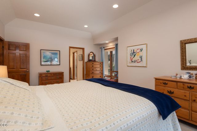 60894 Willow Creek Loop, Bend, OR 97702
