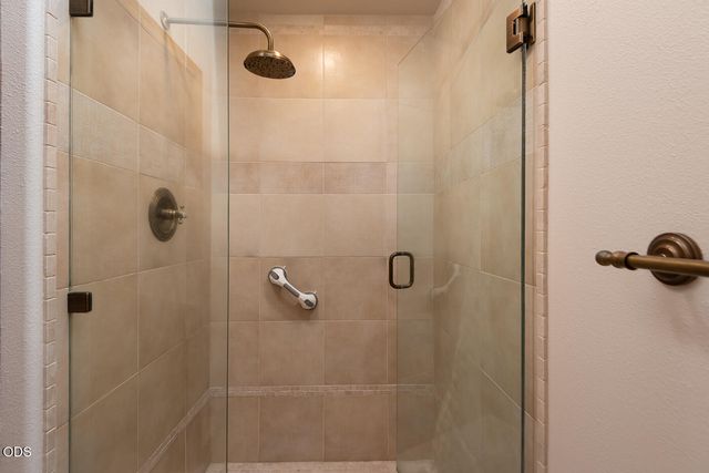 60894 Willow Creek Loop, Bend, OR 97702