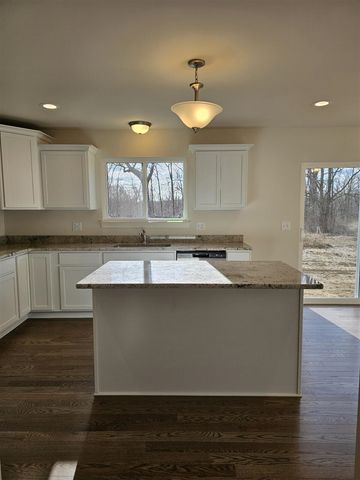 10619 Valley View Drive, Saline, MI 48176