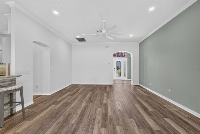 522 LOMA PASEO DRIVE, The Villages, FL 32159
