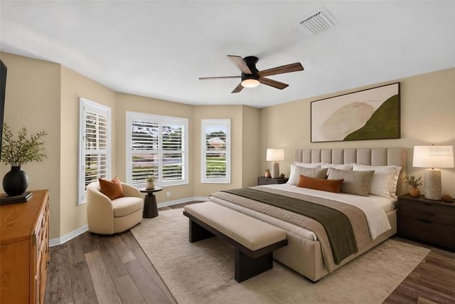 522 LOMA PASEO DRIVE, The Villages, FL 32159