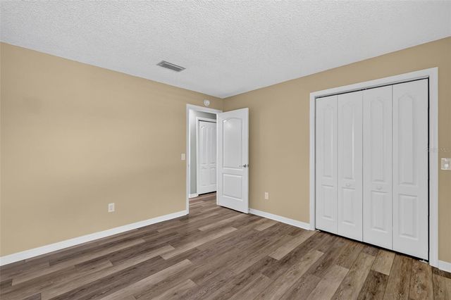 522 LOMA PASEO DRIVE, The Villages, FL 32159