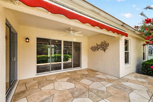 522 LOMA PASEO DRIVE, The Villages, FL 32159