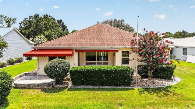 522 LOMA PASEO DRIVE, The Villages, FL 32159