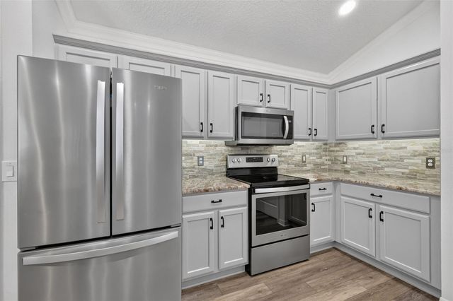 522 LOMA PASEO DRIVE, The Villages, FL 32159