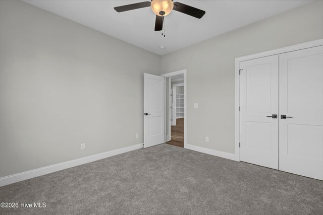 233 Hampton Court, Hampstead, NC 28443